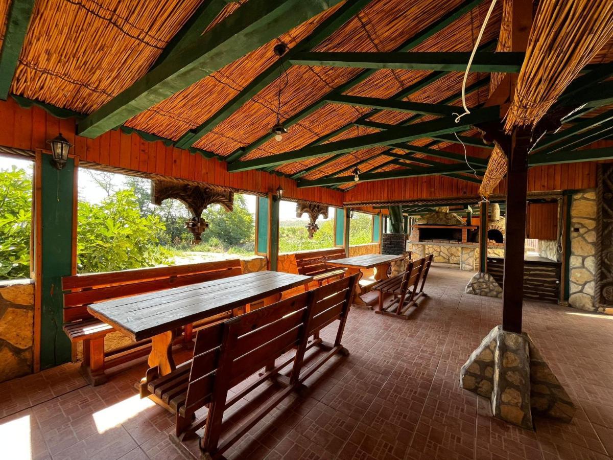 La Conac Nufaru Exterior foto