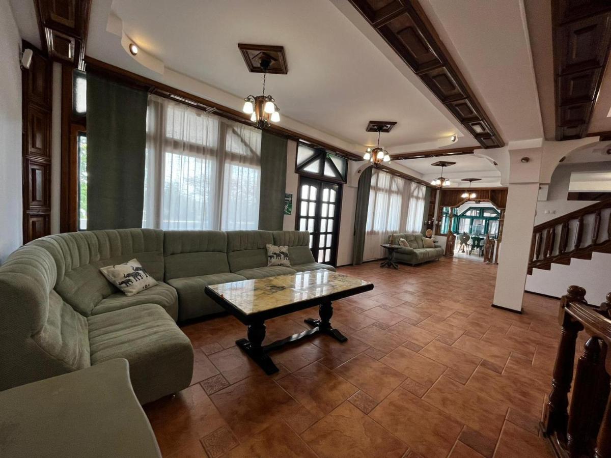 La Conac Nufaru Exterior foto